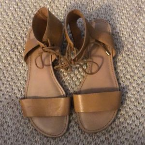 Precious Franco Sarto Size 9 Sandals!